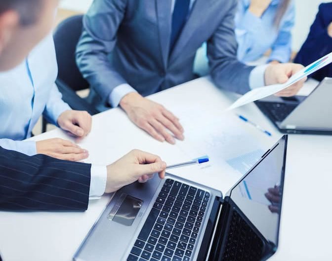 Pourquoi les experts-comptables sont indispensables pour vérifier vos transactions financières et soldes comptables